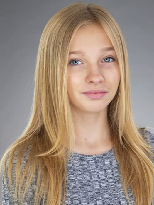 Jadyn Rylee Canadian Model & Talent Convention Inc.